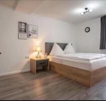 Studio Apartment mit Einbauküche und Arbeitsplatz - Rosbach vor der Höhe