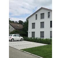 PKW Aussen-Parkplatz Owingen - 40,00 EUR Kaltmiete, ca.  40,00 m² in Owingen (PLZ: 88696)