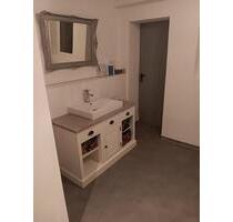 90 qm 2-ZKB im 2-Fam-Haus, EBK, Gartenstreifen Souterrain - Löhne