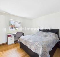 2-Zimmer-Wohnung mit Einbauküche und Tageslichtbad. In F-Goldstein - Frankfurt am Main Schwanheim