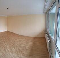 Helle 4,5 Zimmerwohnung. Balkon. 2 Aufzüge. Ruhige Lage. - Ludwigshafen am Rhein Edigheim