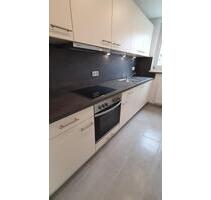sanierte 3-Zimmer-Wohnung mit Balkon & Stellplatz in Schleusingen