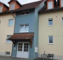 Eigentumswohnung 4,5 Zimmer, Balkon, 91 qm + 29 qm ausgebaut DG - Burglengenfeld