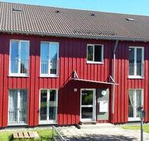 Schöne, lichthelle und gut gelegene 3-Zi-Wo.(78m2) EG m.Terrasse - Schwarzenbach am Wald