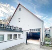 Vielseitig nutzbare Gewerbeeinheit im Hinterhof eines Wohnhauses im Ortskern von Stuttgart-Münster.