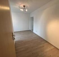 2-Raum Wohnung mit Einbauküche und Terrasse - 37m² - ab 112025 - Schleiz