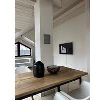 Wunderschöne 2 Zimmer Wohnung-Ruhige Lage-Privathaus - Böblingen Dagersheim