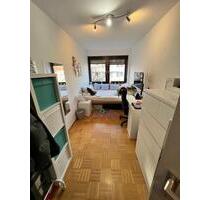 WG Zimmer von Mais bis Juli - 850,00 EUR Kaltmiete, ca.  11,00 m² in München (PLZ: 81373) Sendling-Westpark