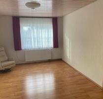 EG Wohnung 3 Zimmer - 840,00 EUR Kaltmiete, ca.  90,00 m² in Rottenburg am Neckar (PLZ: 72108)