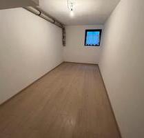 Hobbyraum mit Fenster + TG-Stellplatz in Bogenhausen - München Schwabing-Freimann