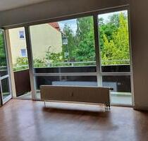 Sonnige 1-Zi-Whn mit BalkonDuscheParkplfrisch renoviertAlthen - Leipzig Ost