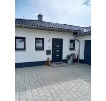 Bungalow zu verkaufen - 550.000,00 EUR Kaufpreis, ca.  106,00 m² in Arberg (PLZ: 91722)
