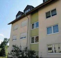 Nachmieter für geräumige 3 Raum Dachgeschoss Wohnung - Dresden Cotta