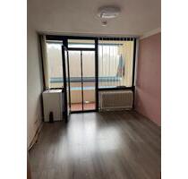 1 Zi. Wohnung in Wehrda - 330,00 EUR Kaltmiete, ca.  20,00 m² in Marburg (PLZ: 35039) Biegenviertel