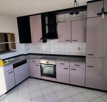 50m2 Wohnung mit Einbauküche, Eckbadewanne, Dusche, Einbauschrank - Elsteraue