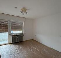 In Meßstetten: Großzügige, renovierte, helle Wohnung - Tübingen Lustnau