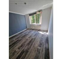 3 Raum Wohnung - 50.000,00 EUR Kaufpreis, in Hohenmölsen (PLZ: 06679)