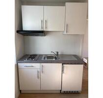 5 Zimmer Wohnung (WG geeignet) - 2.500,00 EUR Kaltmiete, ca.  110,00 m² in Böblingen (PLZ: 71032)