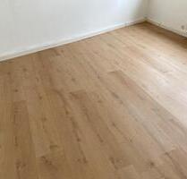 Wohnung 3 Zimmer Küche Bad und Raum für Waschmaschine und Toilett - Kirchen (Sieg)