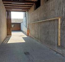 150qm abgeschlossene Lagerfläche in Scheune und Überdachung - Sinsheim