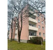 3-Zimmer-Wohnung mit saniertem Wohnzimmer und Einbauküche - München Schwanthalerhöhe