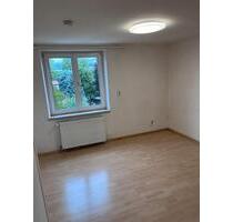 2 Zimmer Wohnung 50 qm mit EBK - 980,00 EUR Kaltmiete, ca.  50,00 m² in Augsburg (PLZ: 86157) Pfersee