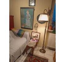 Helle 1-2 Zimmer in 3,5 Zimmer Wohnung mit Klavier Marke 