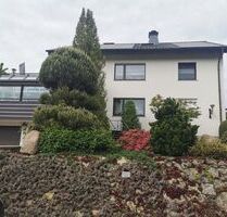 Vermietung: Vollmöblierte 2-Zimmer-Dachgeschosswohnung in Detmold