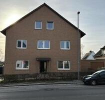 Kernsanierte Erdgeschosswohnung mit Garten in Herford-Friedenstal