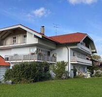 Traumhafte, helle 4-Zimmer-Whg., EG in Seenähe mit Bürofläche - Bernau am Chiemsee