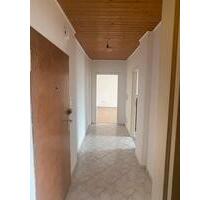 Ab sofort 2 Zi Wohnung, Aufzug, Balkon Stellplatz, 42289 Wuppe - Wuppertal Lichtenplatz