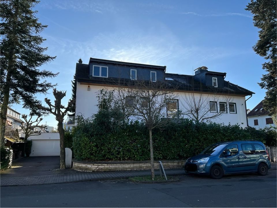 Schöne, große, helle 4Zi. Dachgeschosswohnung in Steinberg - Dietzenbach