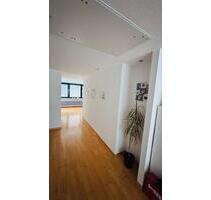 Helle 3-Zimmer-Dachgeschosswohnung mit Balkon & Stellplatz - Gütersloh Kattenstroth