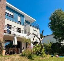 Haus zur Zwischenmiete - 2.200,00 EUR Kaltmiete, in Gießen (PLZ: 35396) Wieseck