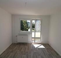 Dein Glück hat 4 Wände - 2RW mit Badewanne und Balkon - Freiberg