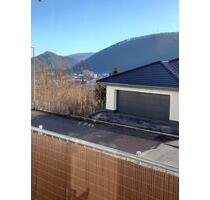 Sonnige 2-Zimmer-Wohnung mit Panorama-Balkon – barrierearm & modernisiert - Bad Ems