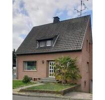 Einfamilienhaus mit 5 Zimmer, ca. 160m² Wohnfläche in Neukirchen - Grevenbroich Hemmerden