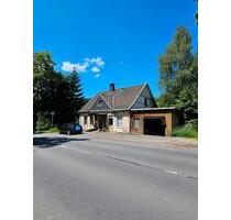 Einfamilienhaus - 210.000,00&nbsp;EUR Kaufpreis, ca.&nbsp; 170,00&nbsp;m&sup2; in Wipperfürth (PLZ: 51688)