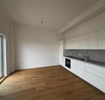 Moderne Neubau-Dachgeschosswohnung in unmittelbarer Nähe zur Schloßstraße - Berlin Tempelhof-Schöneberg