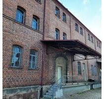 Lagerhalle in 91126 Schwabach zu vermieten