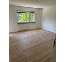 TOP Kernsanierte 4 Zi. EG-Whg., 2 Balkone, Teichbreite Wolfsburg