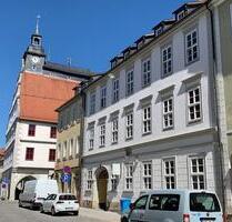 Gemütliche 2-Raum-Maisonette mit Aufzug – Wohnen direkt am Marktplatz von Hildburghausen