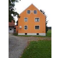 Hofstelle mit Wohnhaus & Wirtschaftsgebäuden bei Amberg - Fensterbach