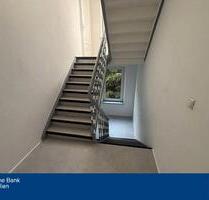 Altbauwohnung im 1. OG, Erstbezug nach Renovierung - Duisburg Duisburg-Mitte