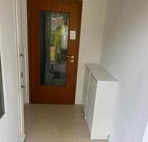 Gepflegte 3 Zi. Erdgeschosswohnung mit Wintergarten und Terasse - Peine Peine Kernstadt