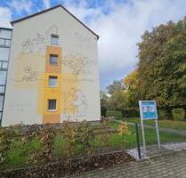 Zweiraumwohnung mit Nalkon - 340,00 EUR Kaltmiete, in Borna (PLZ: 04552)
