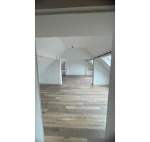 Dachgeschosswohnung 110 m2 in Heimertingen