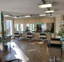 Helle freundliche Büro- Praxis- Kanzlei- Gewerbefläche in Greifenberg