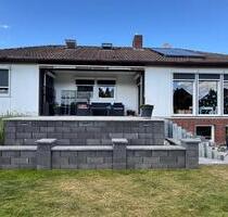 Großes Einfamilienbungalow - 270.000,00 EUR Kaufpreis, ca.  135,50 m² in Katlenburg-Lindau (PLZ: 37191)