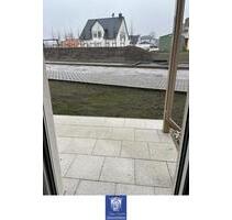 Charmant wohnen im Erstbezug ... moderne Ausstattung ... Fußbodenheizung ... Terrasse! - Arnsdorf